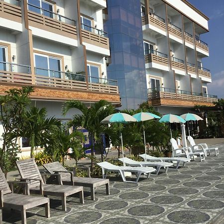 Em Royalle Hotel & Beach Resort San Juan  Ngoại thất bức ảnh