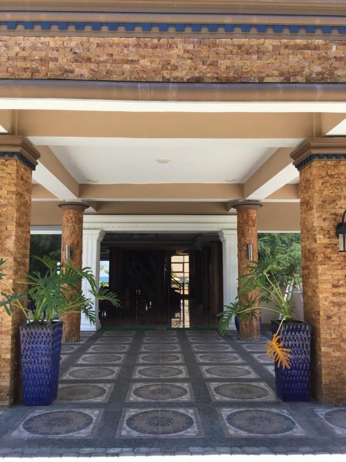 Em Royalle Hotel & Beach Resort San Juan  Ngoại thất bức ảnh