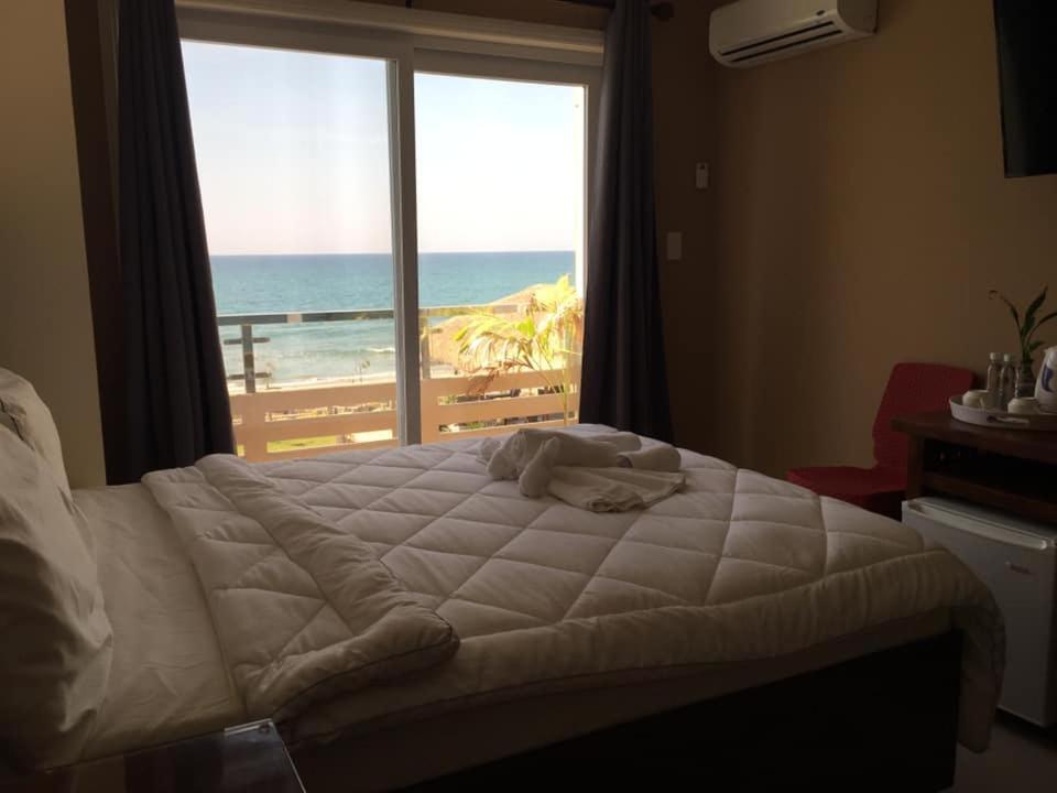 Em Royalle Hotel & Beach Resort San Juan  Ngoại thất bức ảnh